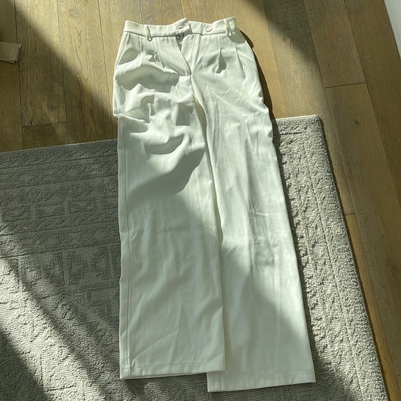 PRINCESS POLLY HUXLEY SET WHITE - Picture 3 of 5